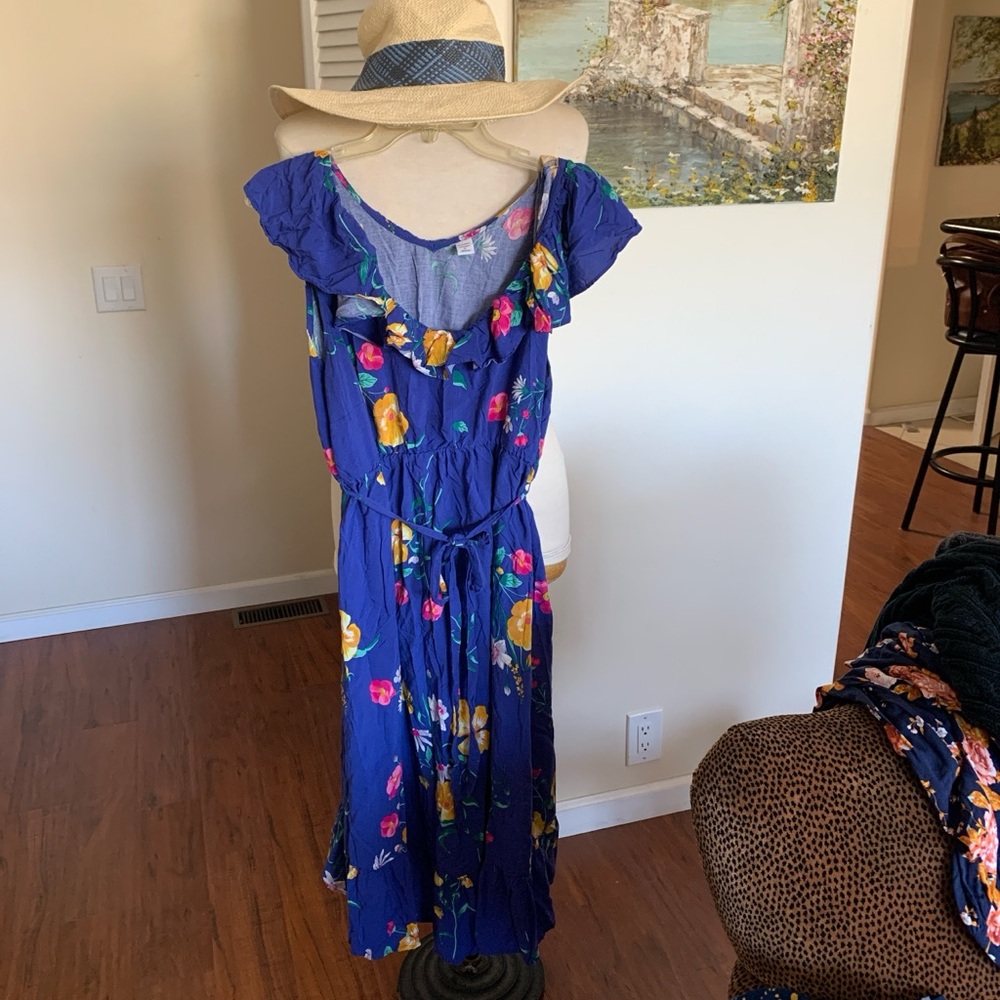 Old Navy Blue Floral Maxi Dress